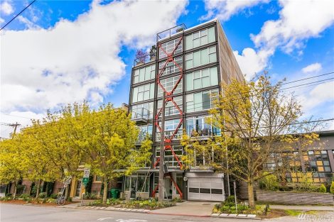 1310 E Union