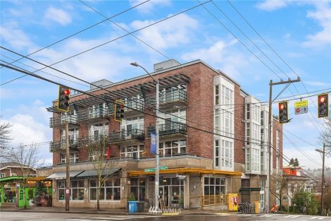 Eastlake Lofts